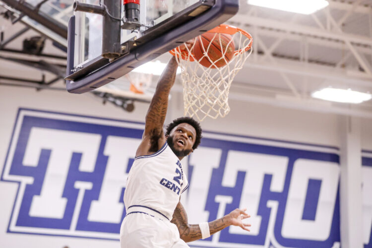 Iowa Central men tipped in overtime